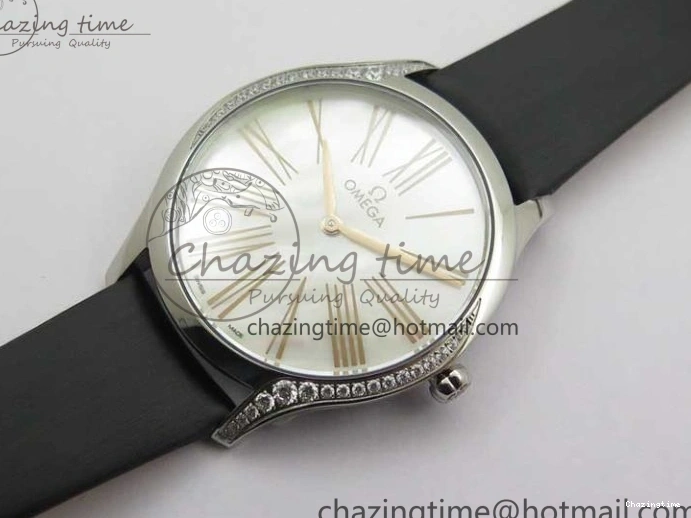 0410 StreetReady Ladies’ De Ville Trésor Diamond SS 3AF 1:1 Best Edition White MOP Dial RG Markers On Black Fabric strap Swiss Quartz 7884